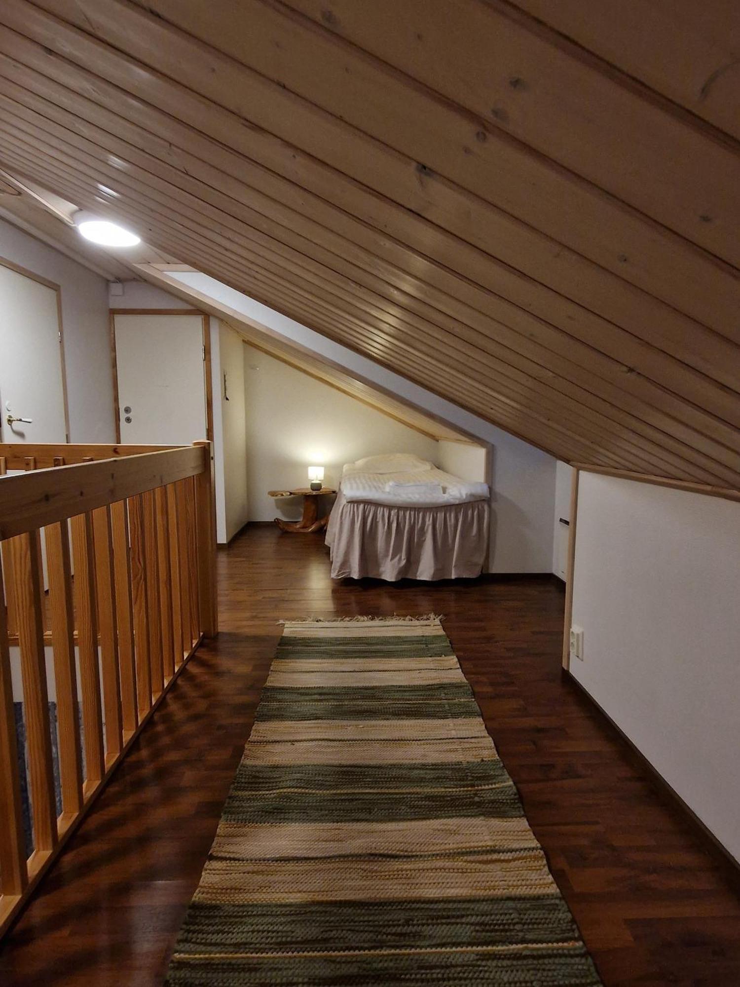 The Sleeping Bear Hotel Inari Quarto foto